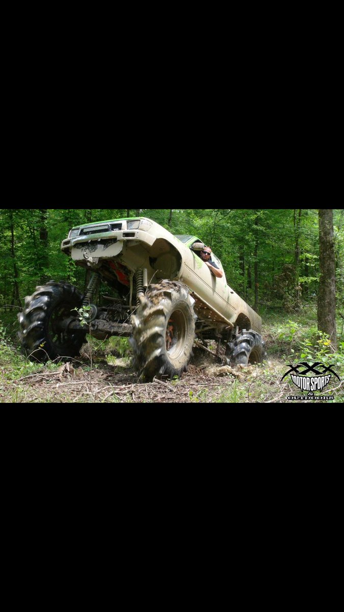 ryansmith4by4's tweet photo. My little mud truck last weekend https://t.co/JB1IxD27Ap