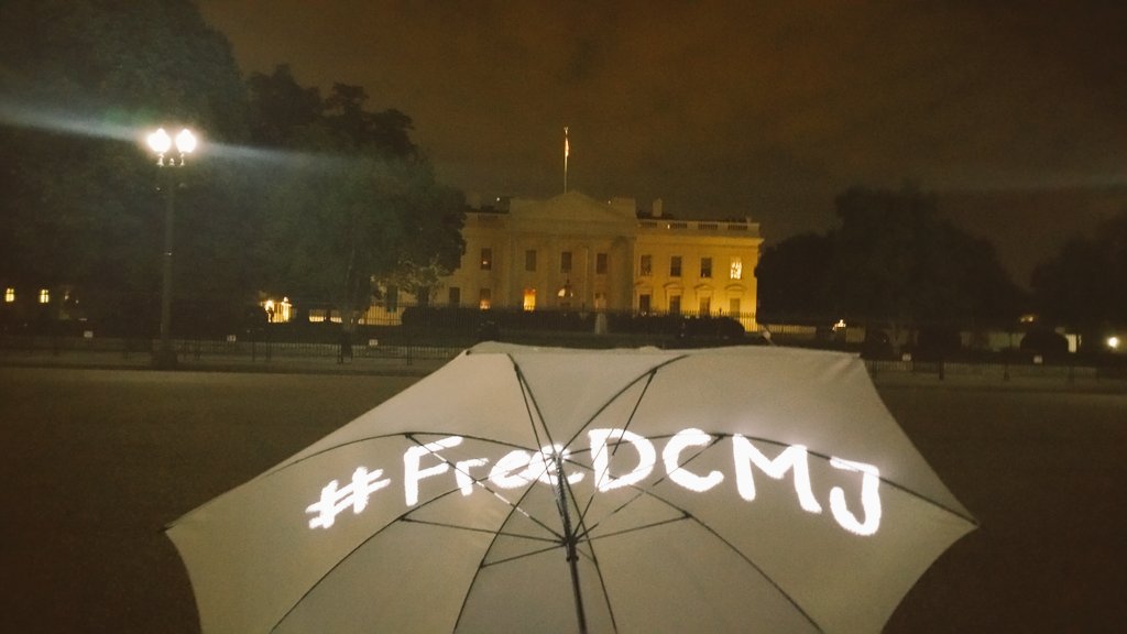 chinamanblue's tweet photo. #freeDCMJ @jeffsessions @realDonaldTrump @CapitolPolice #jointsession #jointsession420 #420unite https://t.co/H0x8J4ycz7