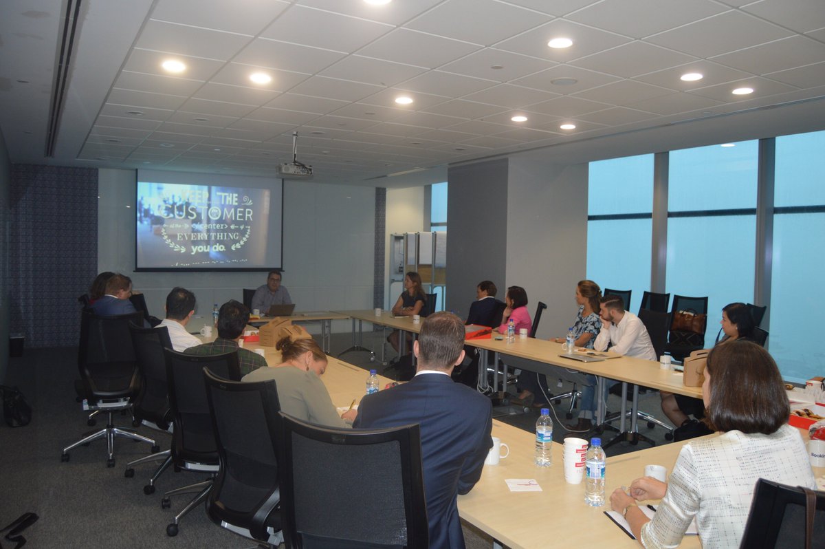 DutchCham's tweet photo. This morning the Travel &amp; Hospitality Committee learned all the ins and outs of https://t.co/2BqFZpj68B. #CustomerService #Innovation #Dutch https://t.co/wVsstIIe0U