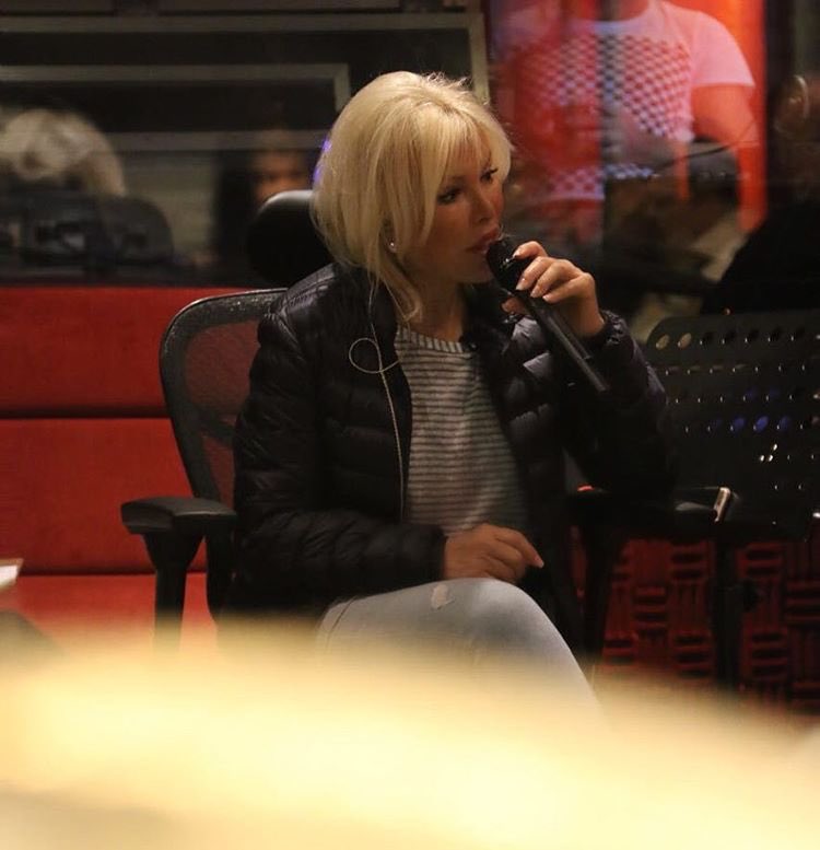 Superstar Ajda Pekkan konser hazırlıkları için Canavar'daydı...