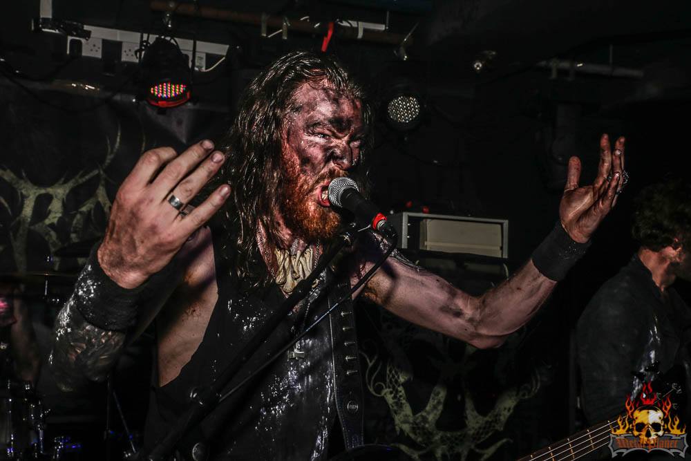 wwwuberrockcouk's tweet photo. ICYMI: @JonniDavidson reviews @overoth #Stranglewire #ByAnyMeans #Lawfucker @ @Voodoo_Belfast:
https://t.co/k7BkMXuf3r https://t.co/CyYpXbq4NV