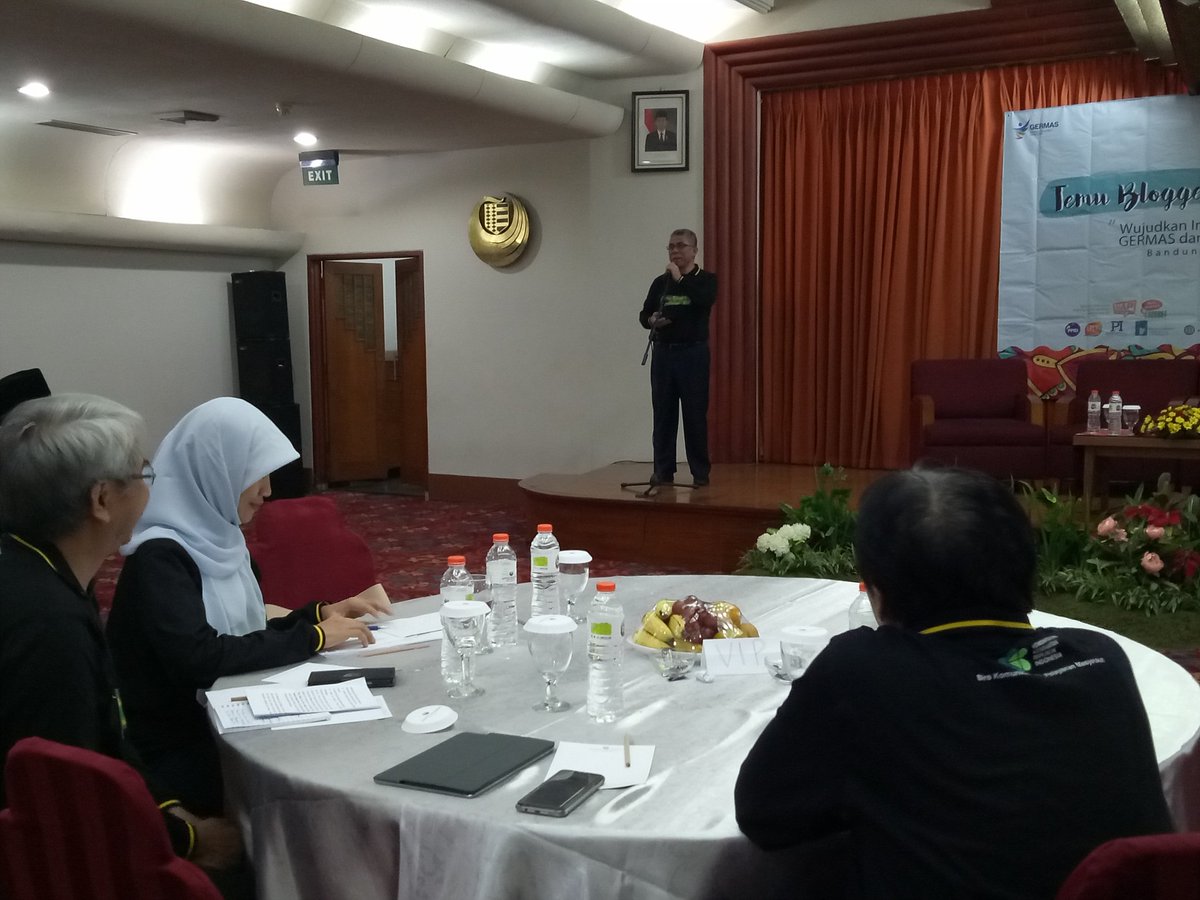 wawaraji's tweet image. Kpl Biro Komunikasi Pelayan Masyarakat @KemenkesRI @oprimadi blogger adl Mitra Strategis Pemerintah #DukungGERMAS #bloggerBDG @bloggerjabar