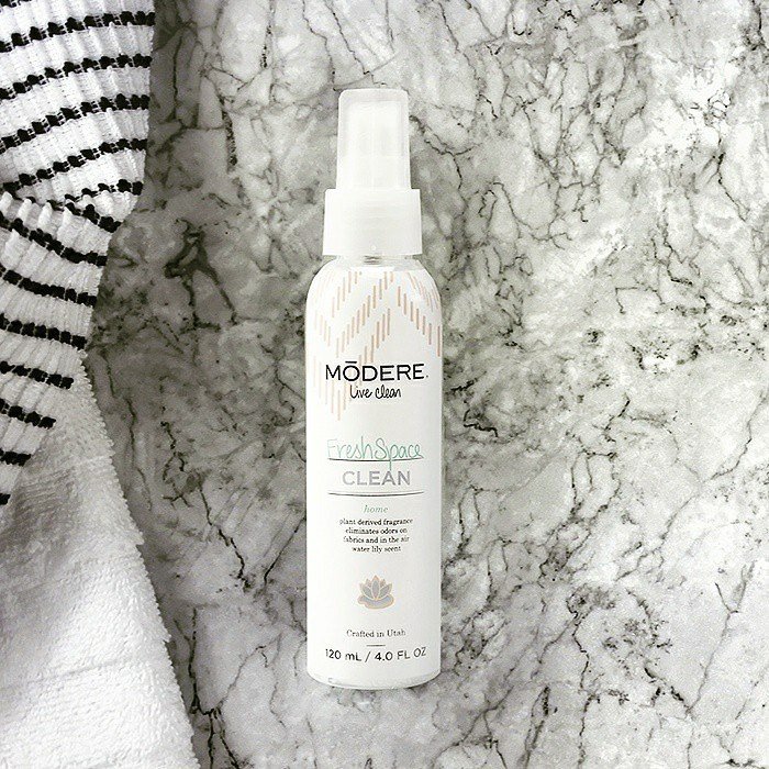 Modere_NZ's tweet image. We've released #freshspace to #eliminateodours in #fabrics, #bathrooms, #kitchens, in the air &amp;amp; even the #puppy: bit.ly/ModereNZFreshS…