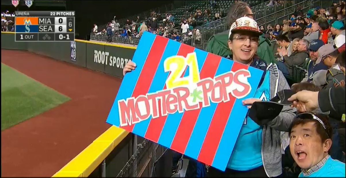 ichimeterlady's tweet photo. Woohoo #MotterPops #GoMariners https://t.co/sB4BHxhxhe