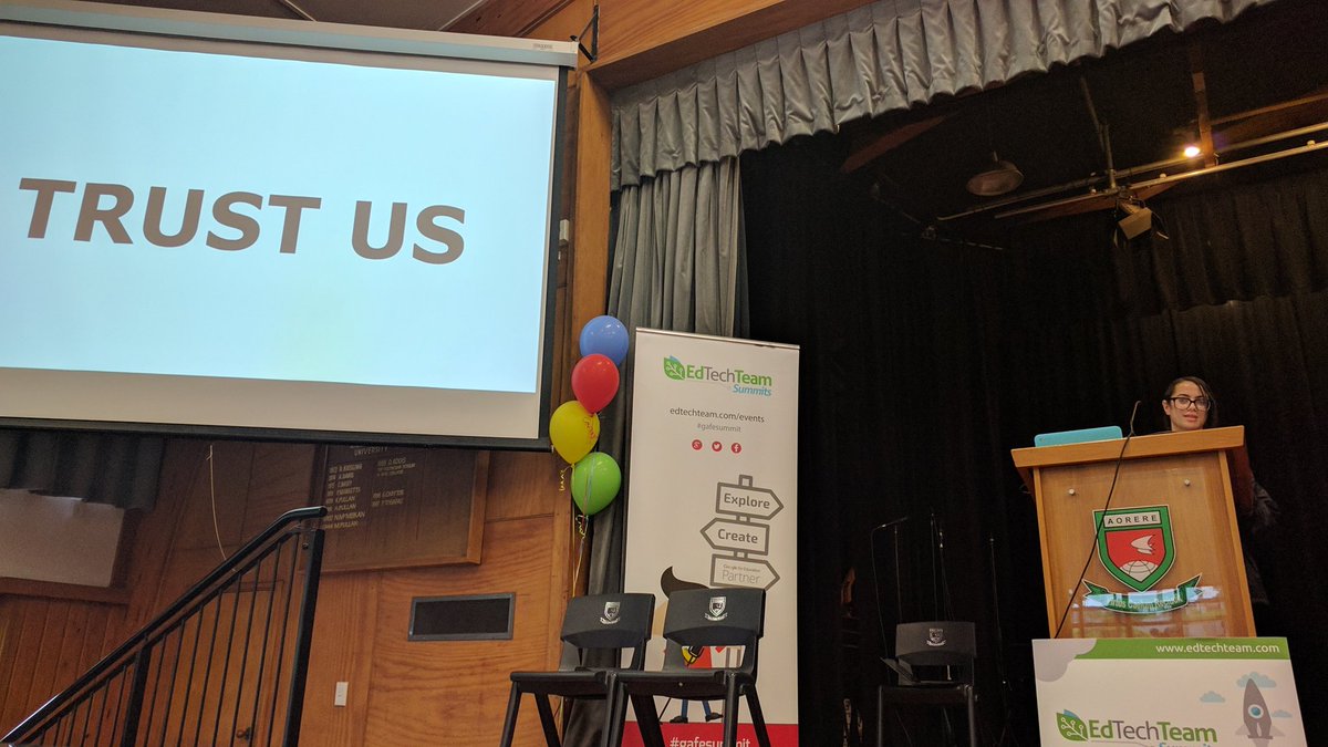 anthsperanza's tweet photo. 15yo student tells teachers to place their trust in them, and let them use technology - YES! #edtechteam https://t.co/2JzaX82R3x