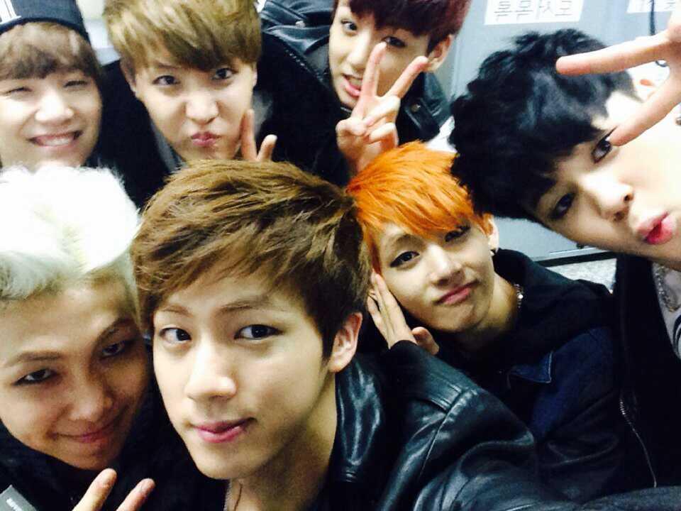 MinKsusha1's tweet photo. I love BTS https://t.co/w5X1YPekHc