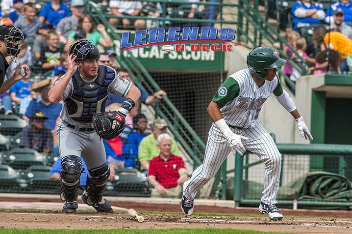 mathew_carper's tweet photo. @AustinAthmann12 @LegendsOnDeck https://t.co/EHpUvgAnXT