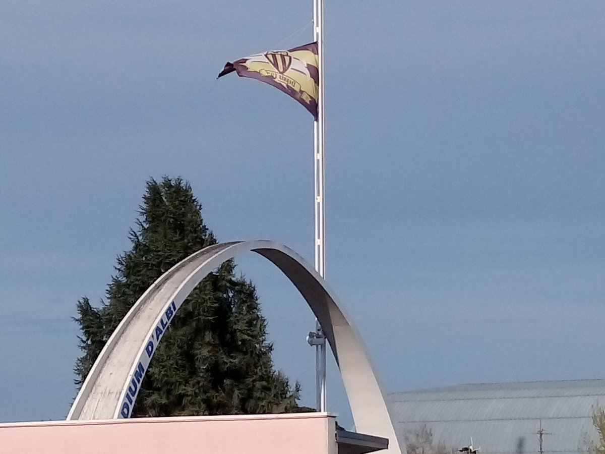JMLLENSE's tweet photo. Match day !
🏉 #SCAASBH avec @SCA_OFFICIEL & @ASBHOfficiel
⏰ 20h
🏟 Stadium municipal d'Albi
☀️17°C
📻 @sudradio
@BarretSca @AudreyLafforgue https://t.co/nHp3ONl5gD