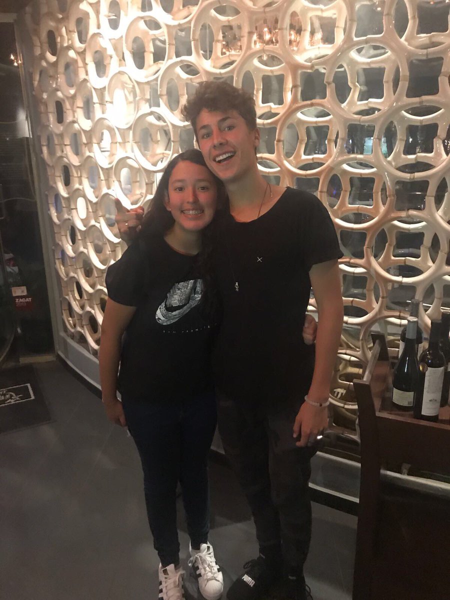 zuricatathome's tweet image. Te amo demasiado gracias por todo ❤ eres una persona increíble. Te voy a extrañar mucho ✨