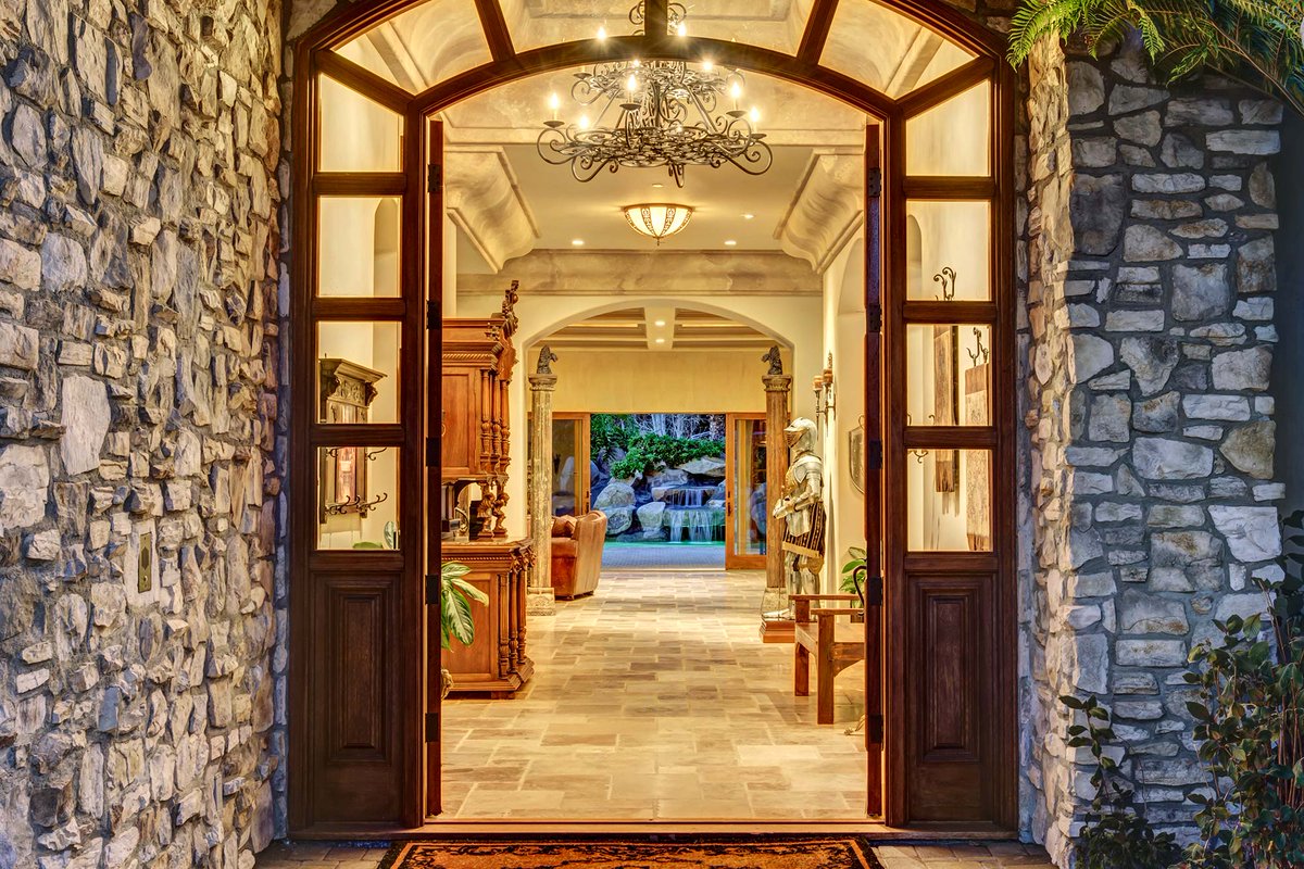 SDHomePhoto's tweet image. Check out our recent shoot at Catalina Ave, #Vista - sandiegohomephotography.com/catalina-ave-v… ...