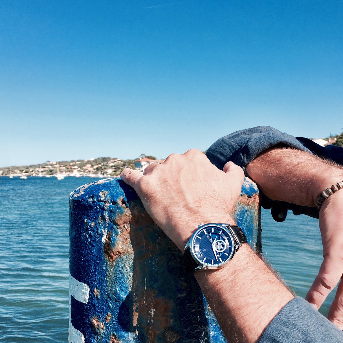 theparisianman's tweet photo. Wearing my new watch @McCabeWatches, Ready to discover new horizons...
https://t.co/jQ7u6BYmyZ #jamesmccabe #mccabewatches #watch #montre https://t.co/I0J4sgOhrP