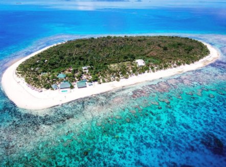 TourismFiji's tweet photo. Bounty Island is 48 acres of untouched tropical gardens surrounded by golden beaches. Need we say more? 🌴😊 #FijiHappy https://t.co/j19Jl4A9br