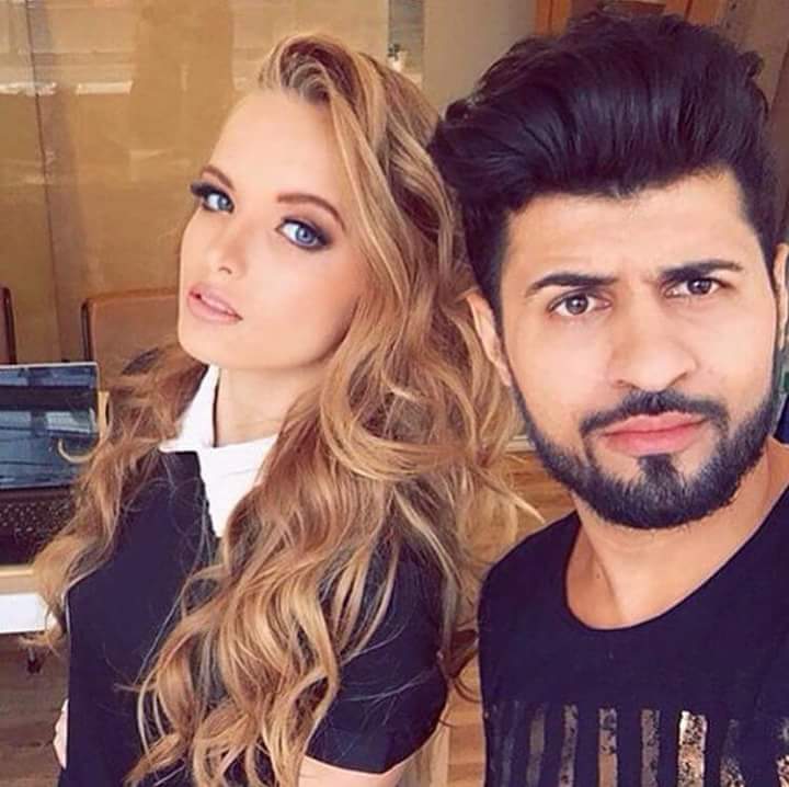 Giovanna Chaves (@giihchavesoffcc) on Twitter photo 