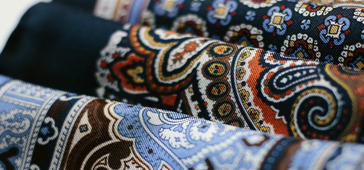 We are excited to introduce our latest #PocketSquare collection!
-
bit.ly/AllPocketSquar…

#NewCollection #Menswear #DublinFashion