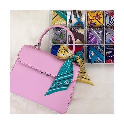 SamanthaNOFF's tweet photo. Bag by #LunaticBoutique #Singapore @__donnatan @lea_rinald #PINKisWIN https://t.co/8I8ZqeoZeb