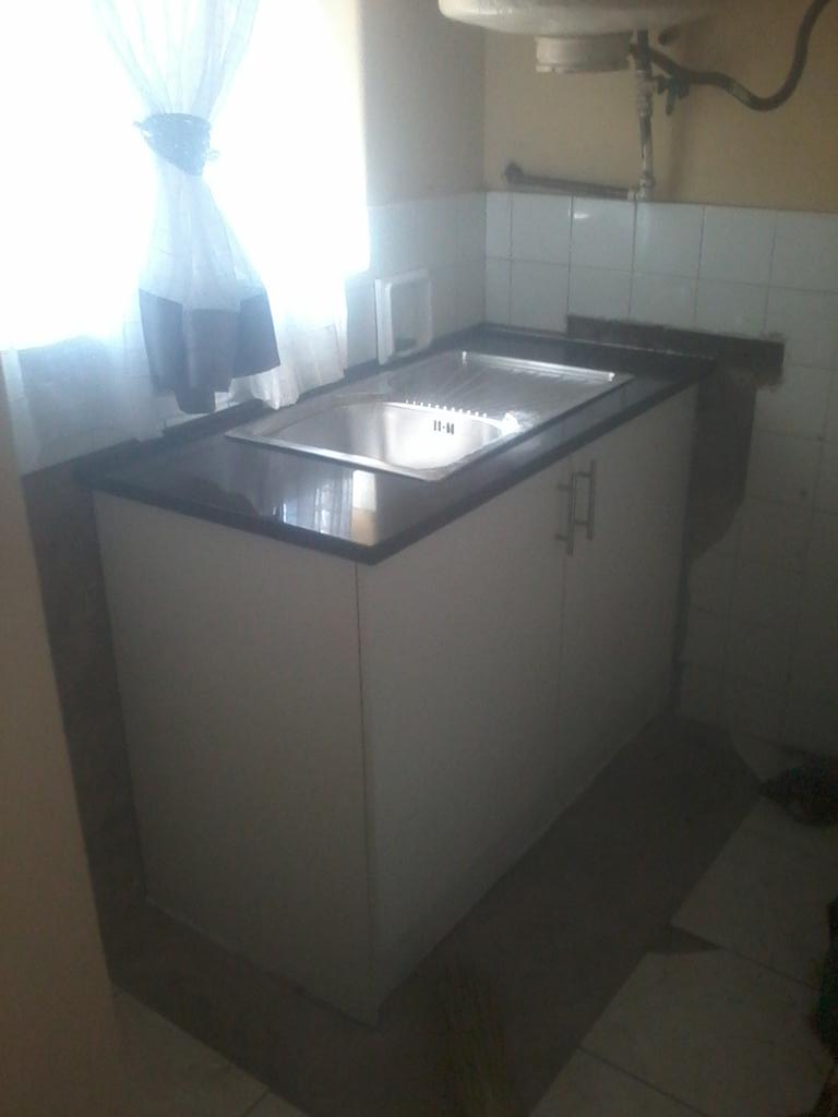 expressivejm's tweet photo. Fitted kitchens, Granite tops, Shopfittings,partitioning,Ceilings, furniture  Facebook :- Jasper Batanayi Matenga https://t.co/c6JWelafHW