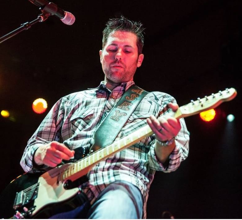 Happy 40th Birthday to Casey Donahew! 