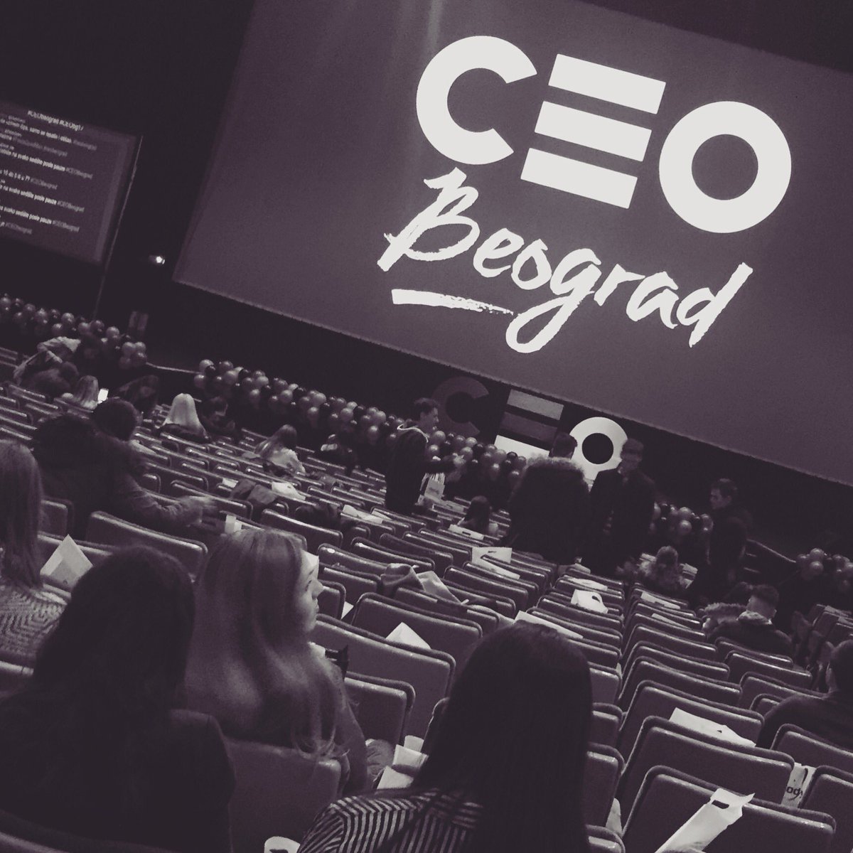 Marko92_NIS's tweet photo. Trenutno najbolji izvor inspiracije i ideja u Beogradu. :) #ceobeograd https://t.co/jnpdgOJbhH