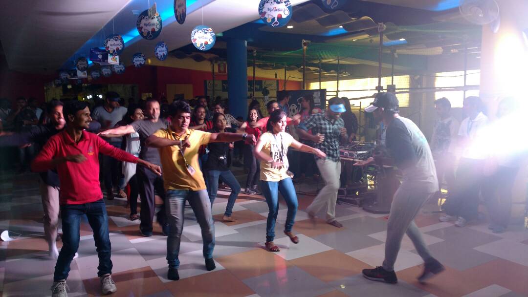 LifeatMphasis's tweet photo. And setting the floor on fire, we are. #Mphiesta #LifeatMphasis https://t.co/0SWVHAaIig