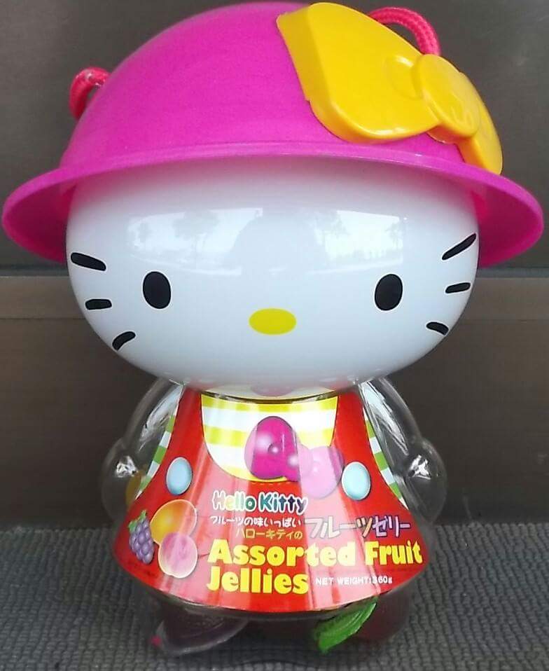 おかしの三口屋 おかしの三口屋にドラえもんとハローキティがやってきた ひとくちサイズのフルーツゼリーが入っています ゼリー を食べ終わったら お部屋に飾ったり コインを入れられる穴が開いてあるので貯金箱になります ドラえもんフルーツゼリー おかしの三口屋 おかしの三口屋にドラえもんとハローキティがやってきた ひとくちサイズのフルーツゼリーが入っています ゼリー を食べ終わったら お部屋に飾ったり コインを入れられる穴が開いてあるので貯金箱になります ドラえもんフルーツゼリー