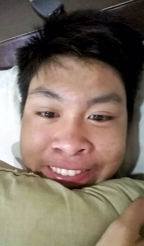 SinglesOfADC's tweet photo. Darren Ngo @real_DarrenNgo
- fckboi nang ADC
- big heart small.........
- bigaon AND will biga to you https://t.co/RvC5yHi5rl