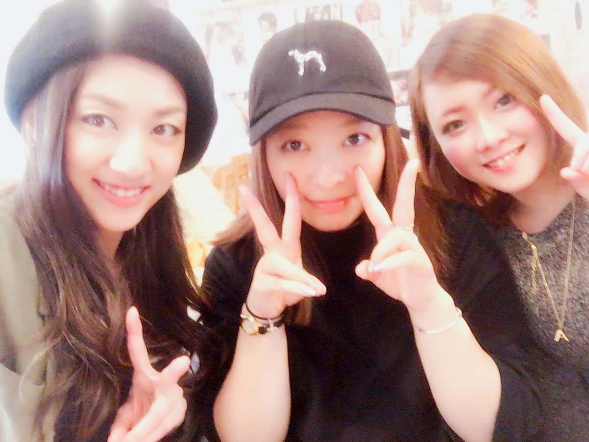 Marie_k0830's tweet photo. PLIME。
やっと揃えたよ。
私の夢。
#PLIME https://t.co/xSWNUynWub