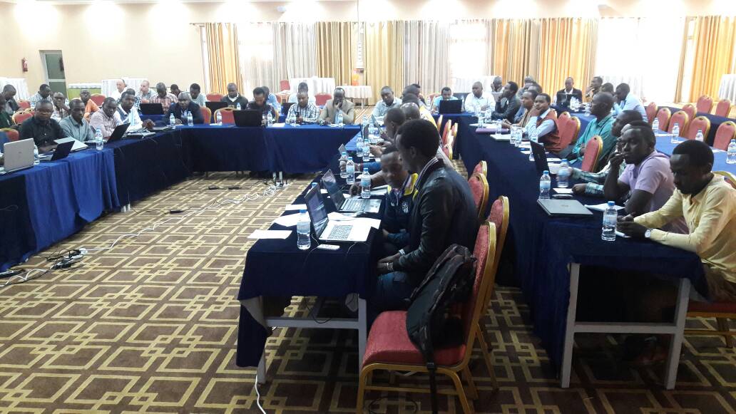 CityofKigali's tweet photo. Training session of Architects & Engineers on the new building permitting system #BPMIS officiated by Kigali Executive Secretary @Sagashya https://t.co/YMnWSfyChG