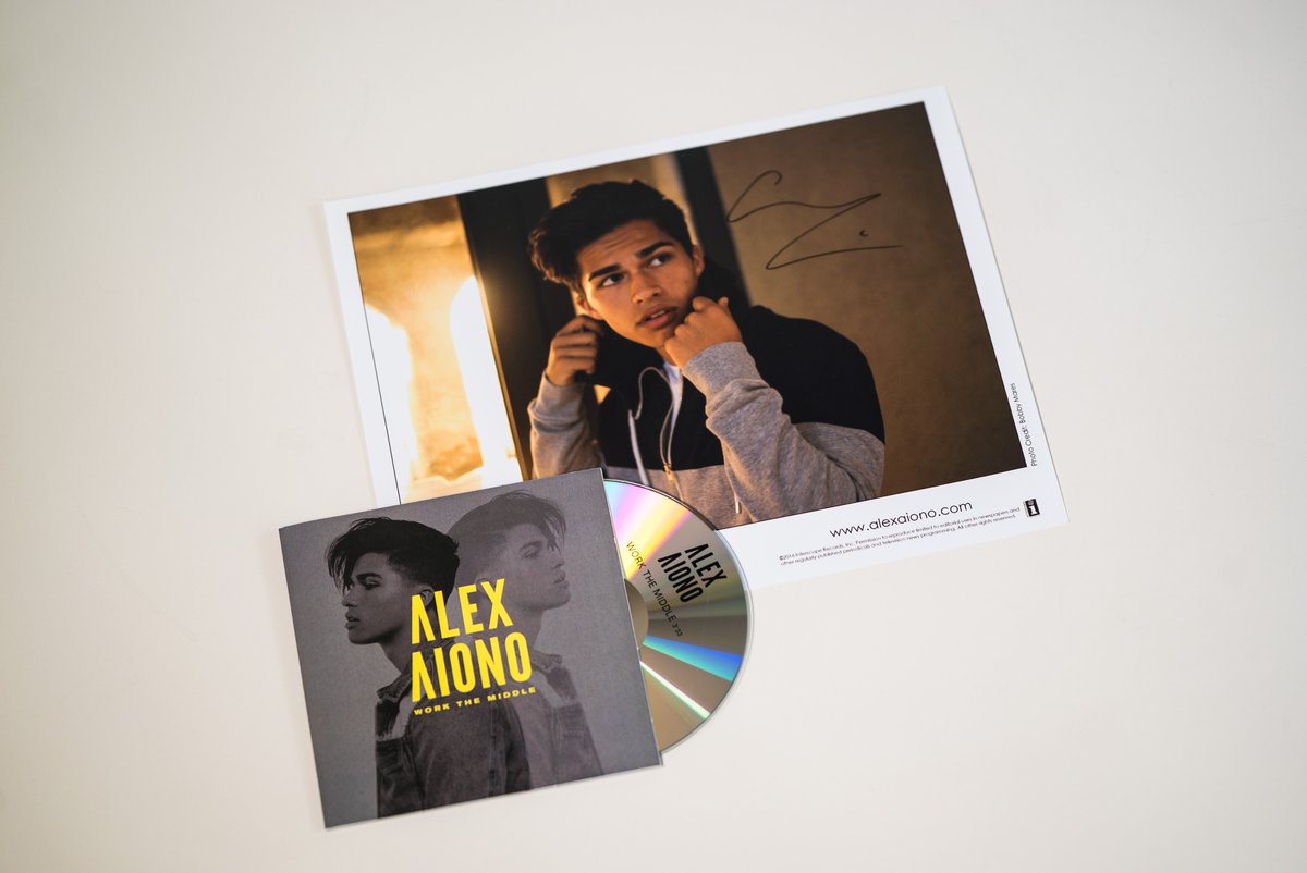 polydorfr's tweet image. Psssst, tu veux gagner ce single #WorkTheMiddle et cette photo dédicacée par @AlexAiono ?
RDV sur notre Instagram : bit.ly/AAionoInsta