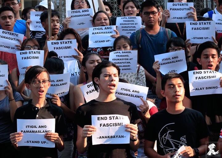 skywards2014's tweet photo. END STATE FASCISM?
Kung may ganyan nga hindi nyo magagawa yang ginagawa ninyo! Magisip naman! #PRRDBuildsPH #DuterteIsWorthy https://t.co/gpjG5XUYMV