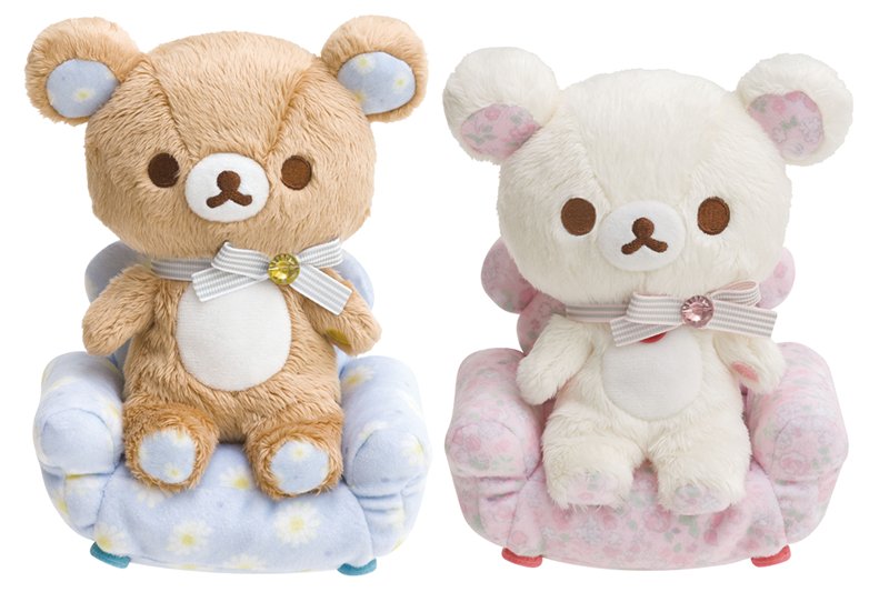 新品　リラックマストア 限定商品 名古屋店オープン記念 ぬいぐるみ　ソファー お知らせ】 リラックマストア名古屋店限定のソファーに座った