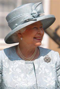MyLadyCaroline's tweet photo. A very Happy Birthday to #QueenElizabethII. Long may you Reign over us, Ma'am. https://t.co/JXrhZWjJwG