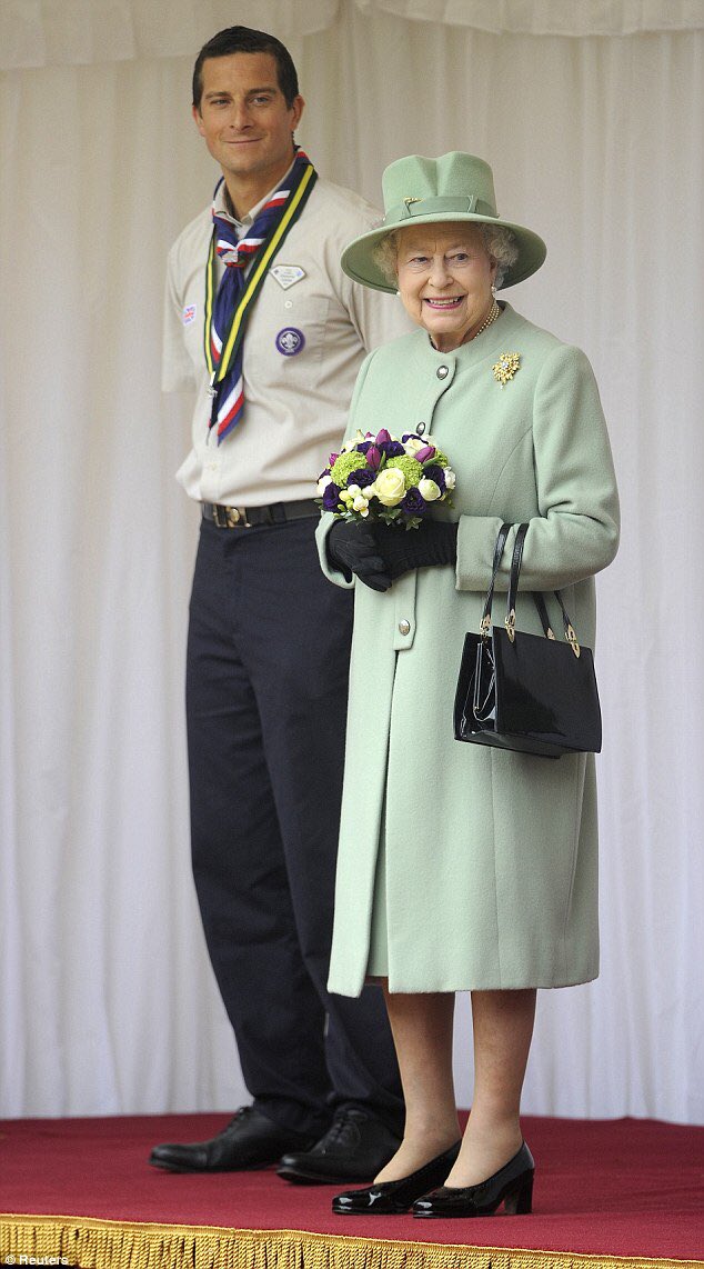 GLNEScouts's tweet photo. Happy 91st Birthday HM Queen Elizabeth 🎉 #iscout #HappyBirthday https://t.co/9cZDvZ0hmA