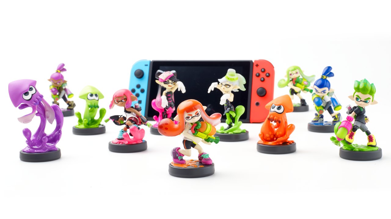 Splatoon スプラトゥーン 以前に発売されたスプラトゥーンシリーズのamiiboも スプラトゥーン2 に対応するそうだ 新amiibo同様 コーディネートを記憶して 一緒に写真を撮ることができる 前作の特別なギアももらえるぞ これらのamiiboをお持ち