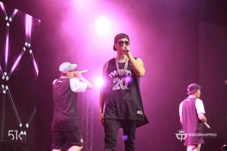 NewYork_SJS's tweet photo. #SojisubinJKT #sojisub 
เหลืองานมีทอีก 3 ที่เองนะ เด๋วเฮียจะหายเงียบอีกละ 5555555
HK,GZ บัตรยังเหลือ ไปสู้กับสาวจีนไหม?
Cr. Medimapro , 51K https://t.co/LeFPIjGlr4