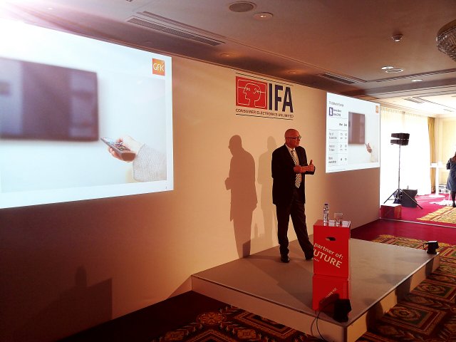 IFA_Berlin's tweet photo. Juergen Boyny, Global Director @GfK_de giving insights on the latest #CE market trends at #IFAGPC17 https://t.co/RBVEbMLWQd