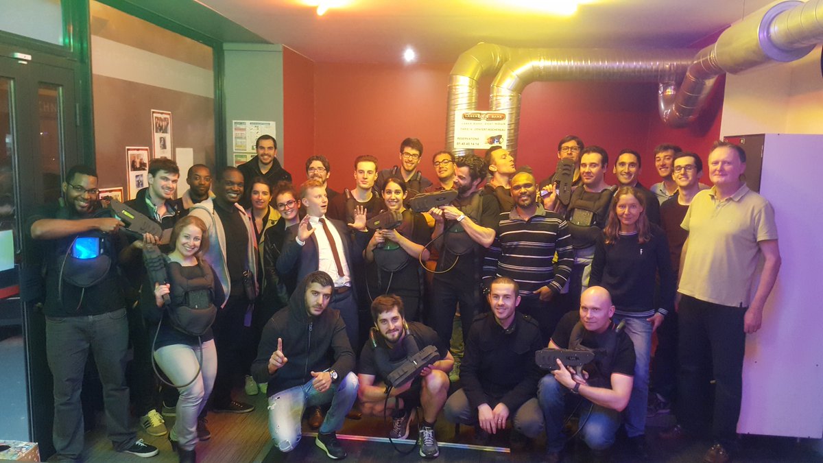 ApsideTech's tweet photo. Retour sur notre soirée d'agence d'hier ! Au programme Laser Game, petits fours, présentation... Tjr une super soirée :) !! #ApsideTech https://t.co/r9teAfUD1s