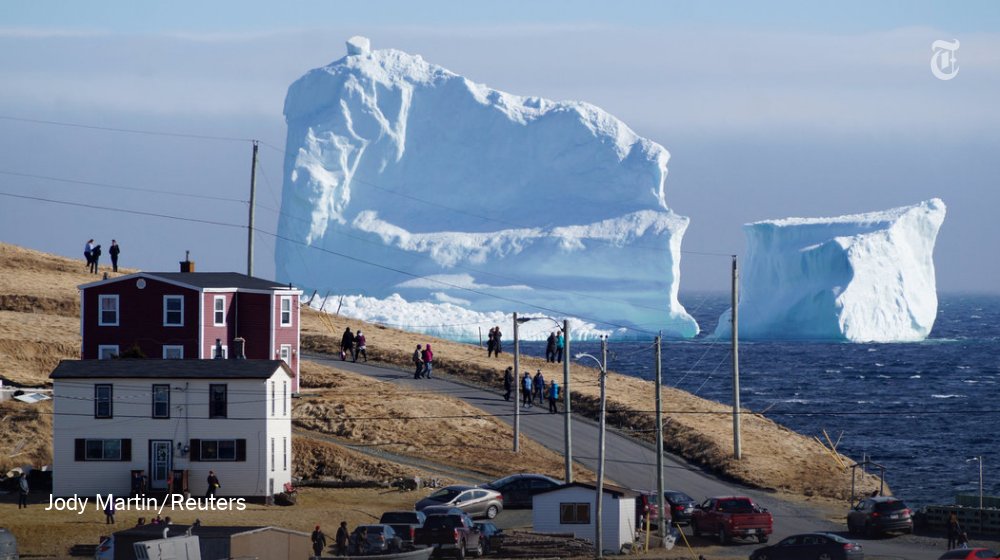 nytimes's tweet image. Iceberg chasers: People who flock to Labrador and Newfoundland hoping to see huge chunks of broken glacier nyti.ms/2pYpzCU