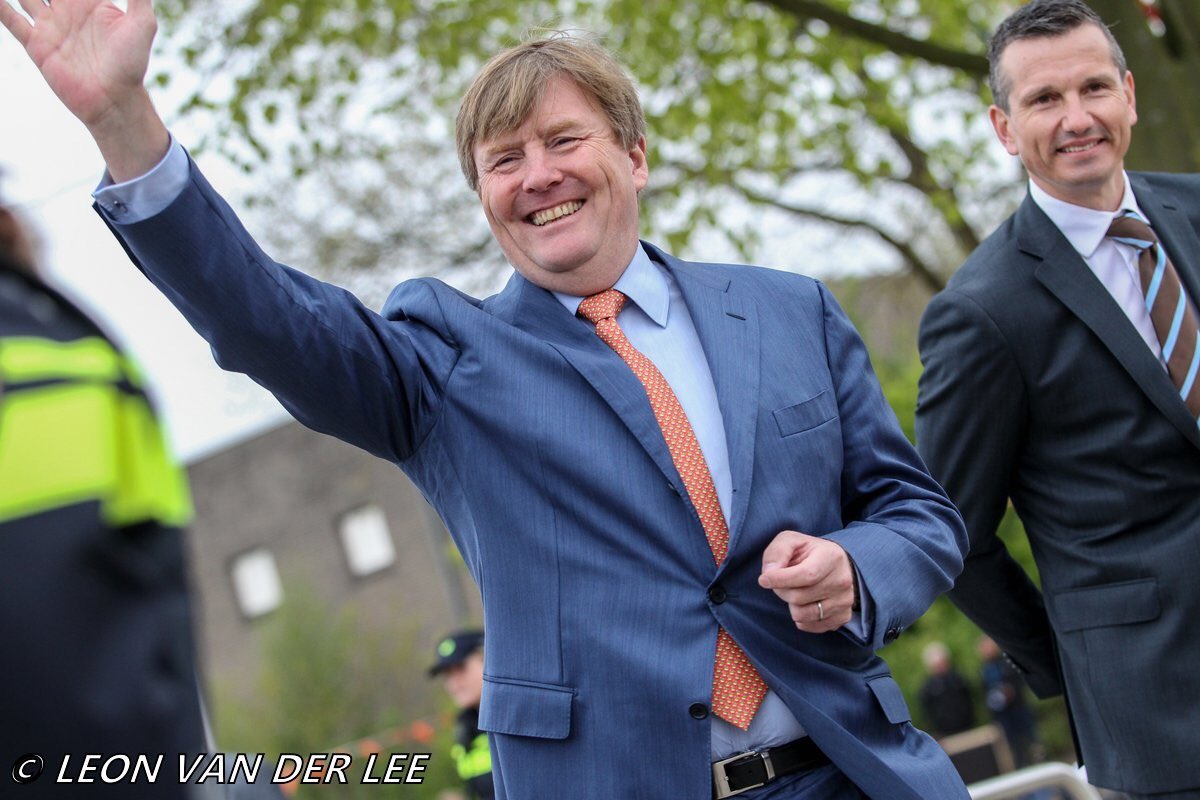 Koningsspelen 2017 Geopend #OmroepBrabant #Vijfmaster #Veghel #Koning