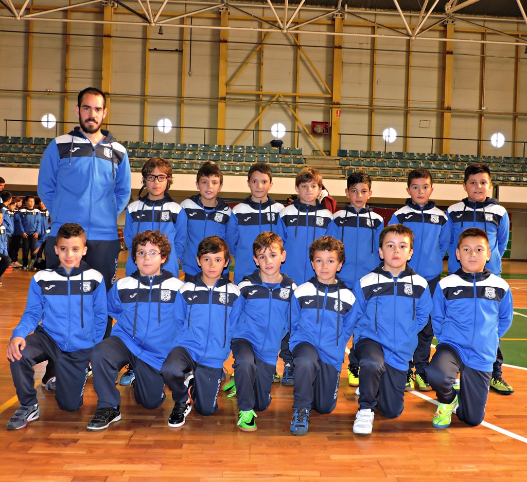 NuevoPlasencia's tweet photo. Prebenjamín y benjamín de la A.D. Nuevo Plasencia participarán en el "Torneo @OlimpiCup" el 14 de mayo en el @EstadioCartuja. Espectacular!! https://t.co/162rpfgAsO