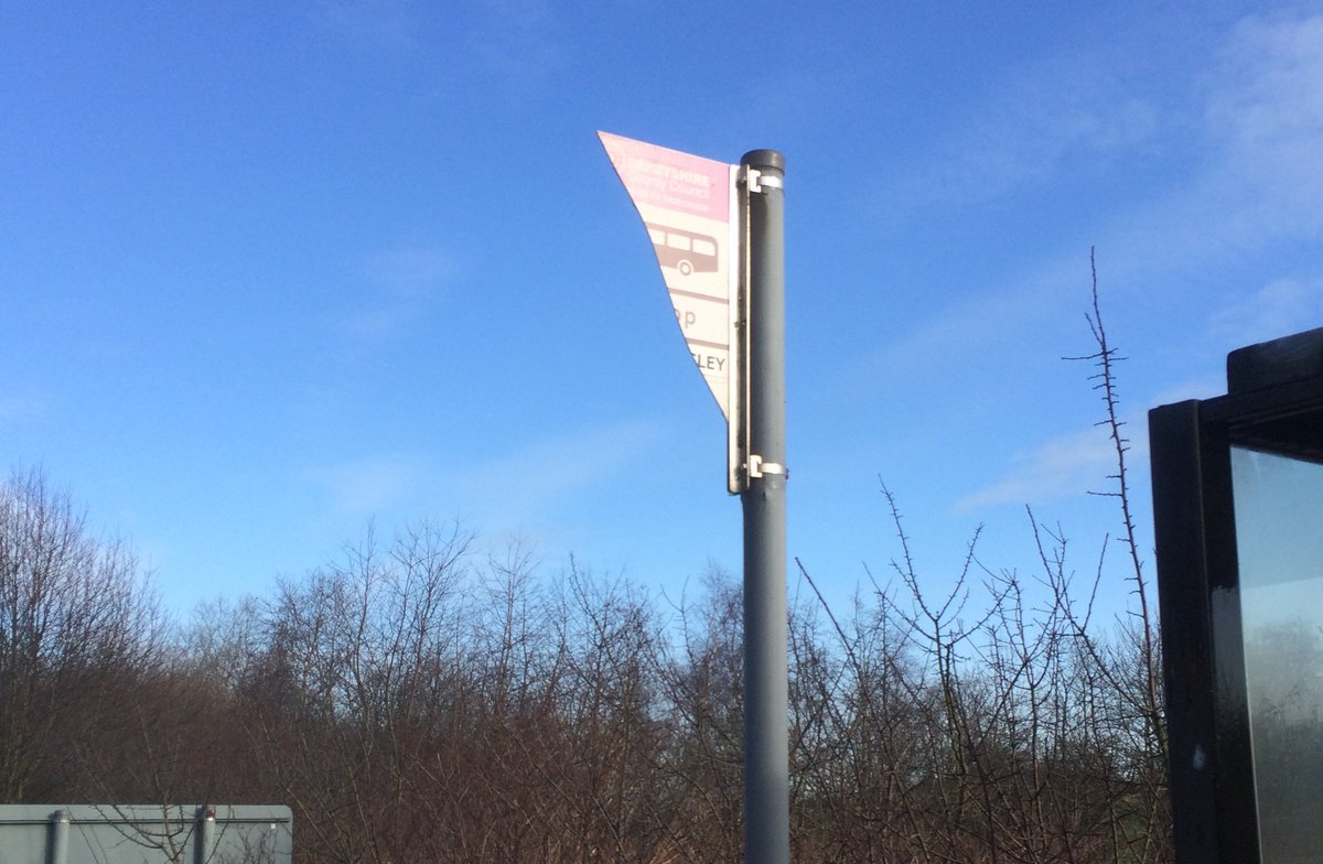 shelter_mainten's tweet photo. Broken bus stop flag wants replacing in Swadlincote … On our way! #brokenbusstops #busstop #swadlincote https://t.co/LC7gRHoogq