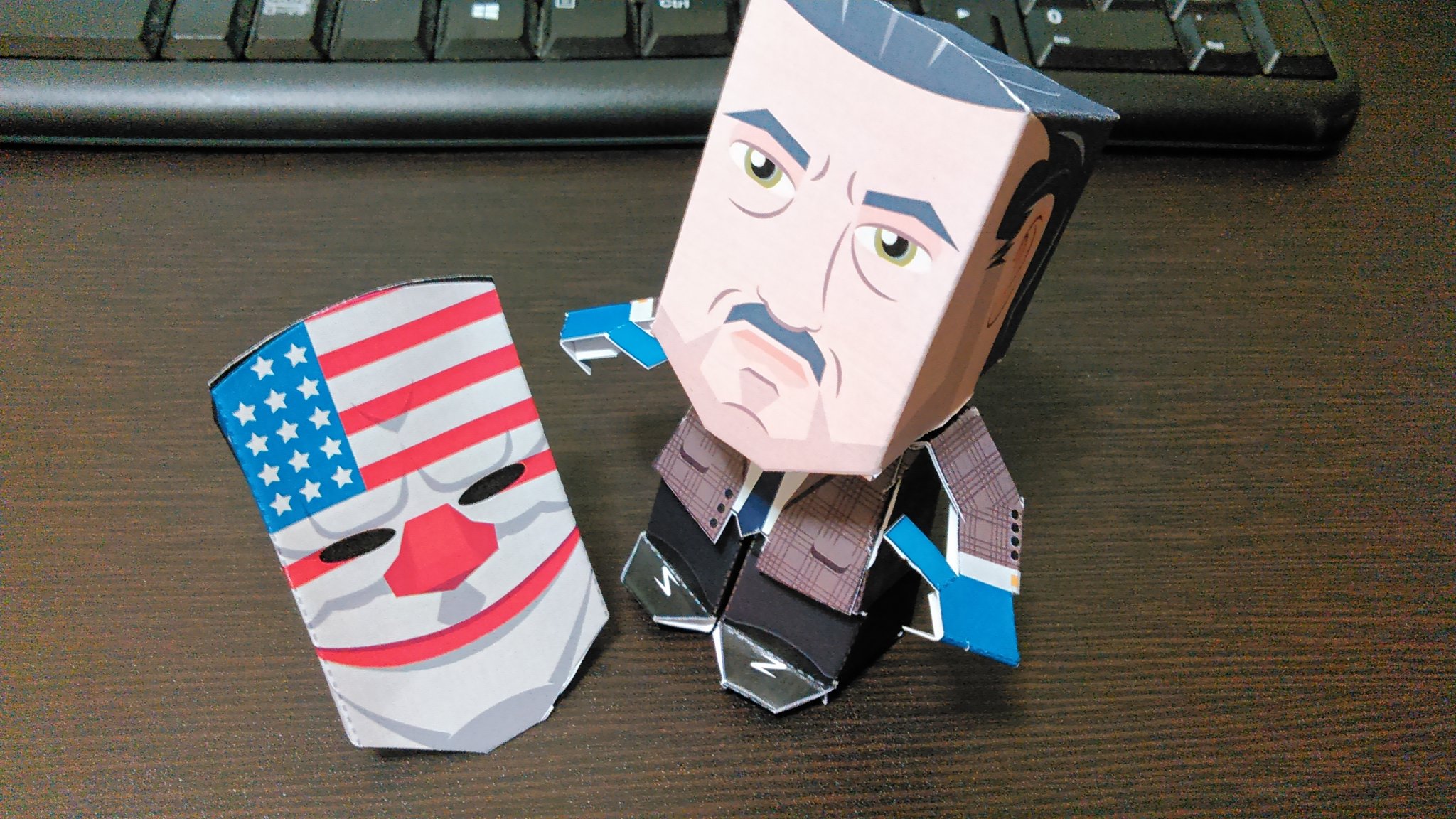 しゅろた ﾟwﾟ ﾓﾋﾓﾋ 今日はpayday界のスーパーイケオジdallasを作りました 作ってて思ったんだけど ブルドーザーやクローカーに比べるとpayday Gangチームはメチャクチャ簡単ww ゴチャゴチャしてない分 簡単に綺麗に仕上げることができました Payday2