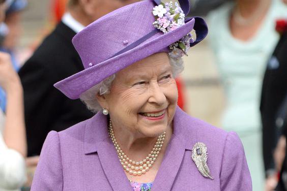 Royal_Shopper's tweet photo. We're wishing #HerMajesty a very #HappyBirthday today as she celebrates her 91st birthday. #HappyBirthdayYourMajesty https://t.co/oLiXk5Cf7V