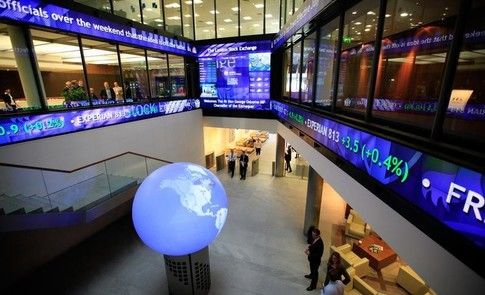 JahdaKS's tweet photo. 27 Global CEOs call for greater disclosure of climate risks and opportunities https://t.co/06UF84rymu via @wef #TCFD #G20 https://t.co/wZU94q5WUj