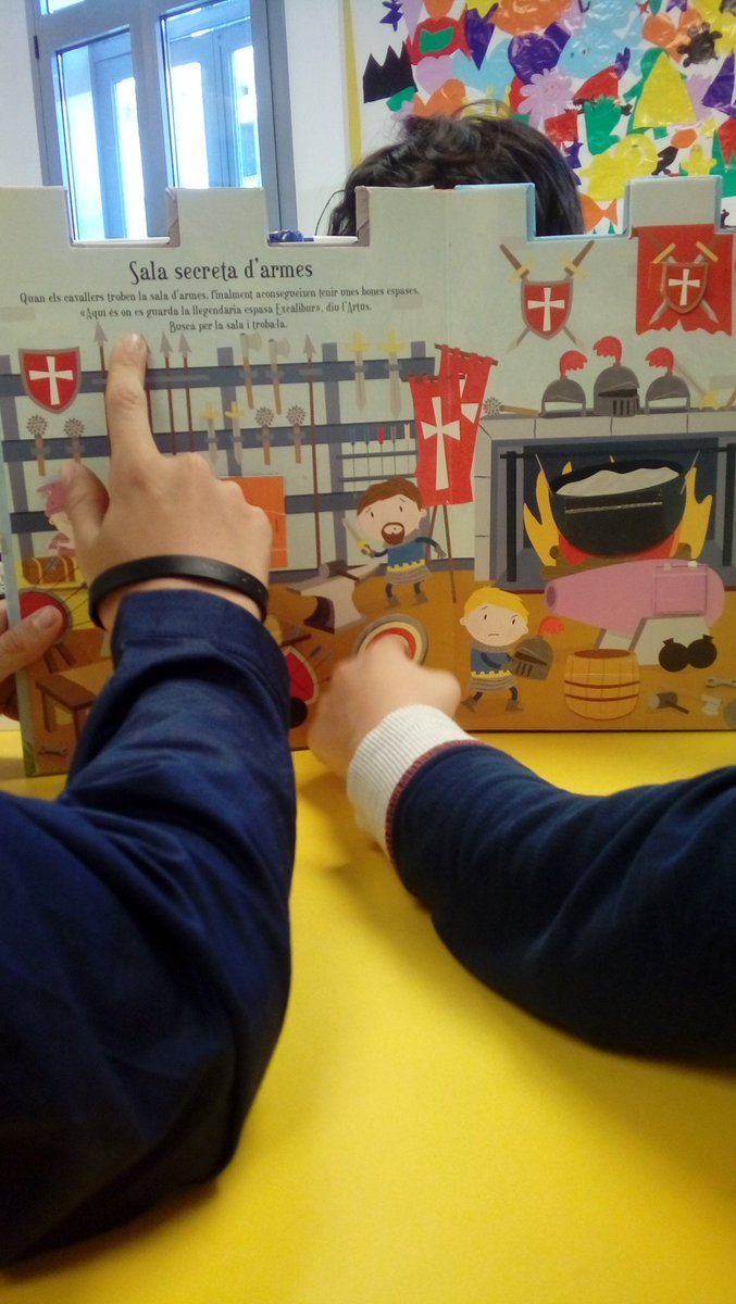 Iolanda_gs's tweet photo. Agermanament lector a infantil #JECasp #mopi5 #6DB #P5 https://t.co/QV2pAiDzyw