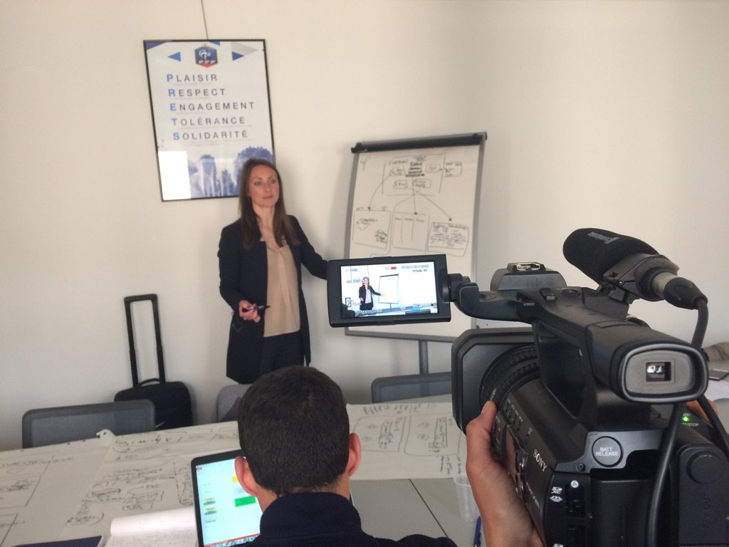 PFC_feminines's tweet photo. 🎥 Restez connecté, un reportage sur notre capitaine @GaetaneThiney arrive prochainement sur nos réseaux 😀 #TeamJuv https://t.co/E7HEkTZ0WV