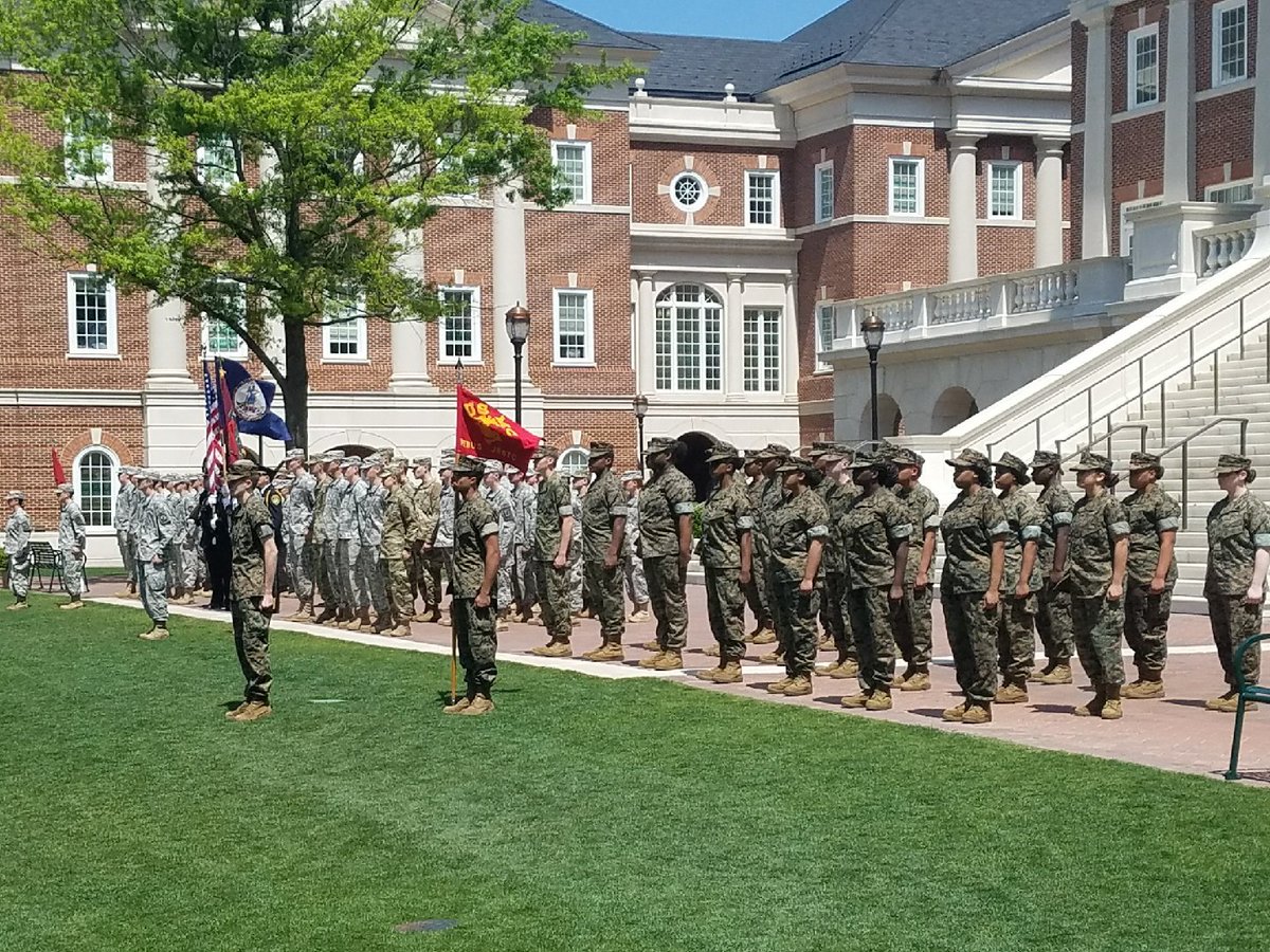 PhoebusHS1's tweet photo. Phoebus Marine JROTC at the Legion of Valor Recognition Ceremony. @HamptonCSchools #PHSgreatness https://t.co/eEQAXFYknG