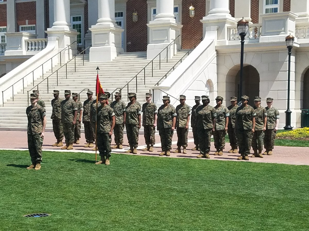 PhoebusHS1's tweet photo. Phoebus Marine JROTC at the Legion of Valor Recognition Ceremony. @HamptonCSchools #PHSgreatness https://t.co/eEQAXFYknG
