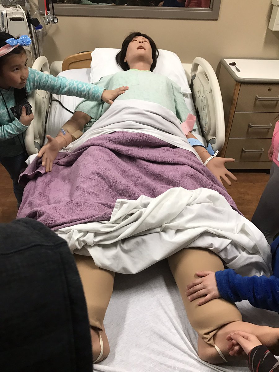 SybeldonTheresa's tweet photo. Learning about careers in the health field at Northcentral Technical College #EverestPride #WestonRocks #ELLHomeworkClub https://t.co/9zBXDSb0iE