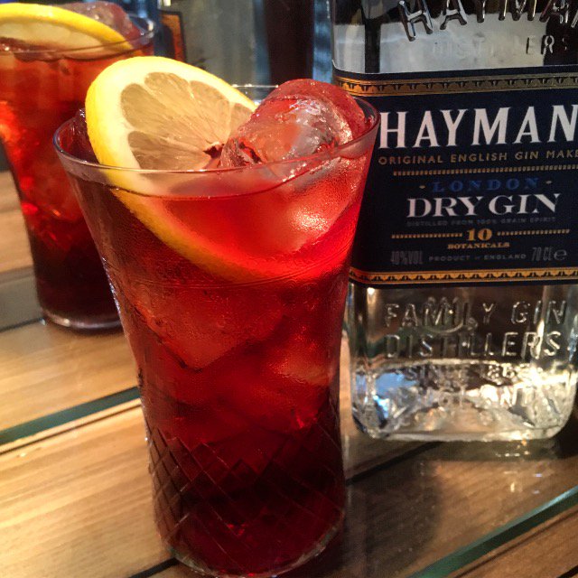 haymansgin's tweet photo. Did you know the Queen famously liked one part gin &amp; two parts Dubonnet with a lemon slice before lunch every day? #queensbirthday https://t.co/Tnv6eLgjlk