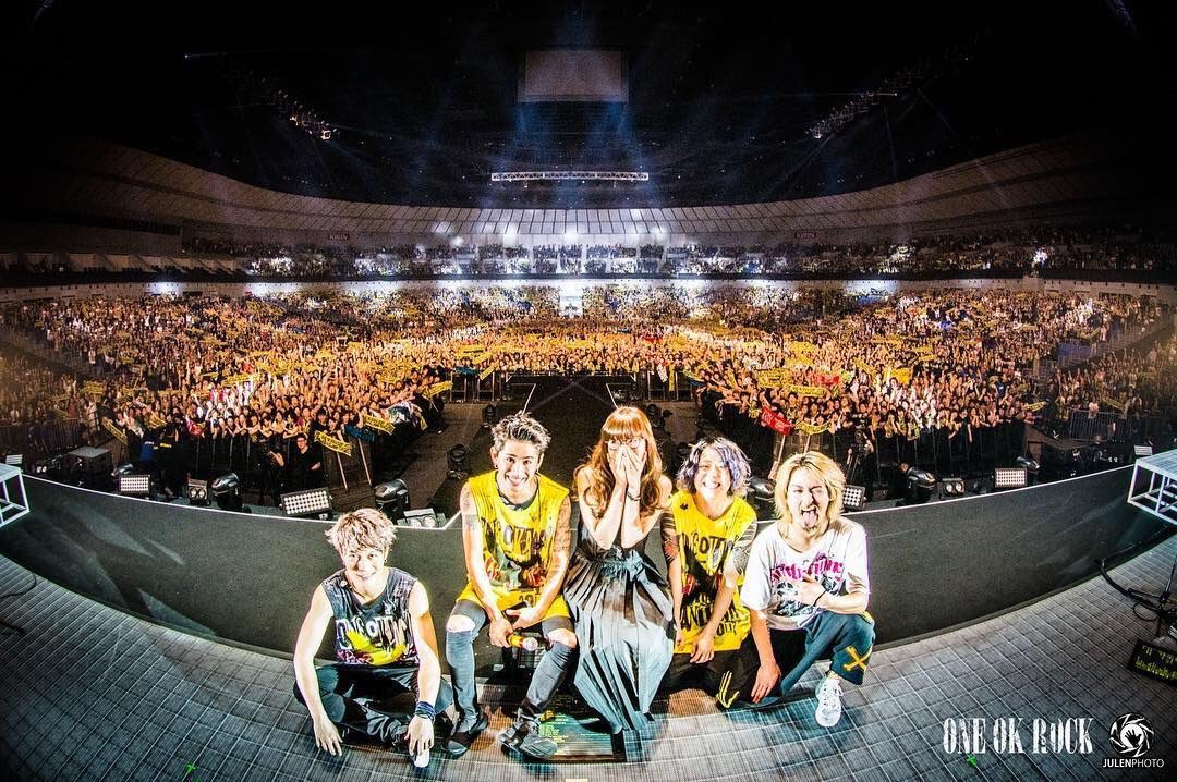 Aimer Staff Sur Twitter そしてあらためて昨夜 One Ok Rock Ambitions Tour 横浜アリーナゲストアクト 聴いてくださったみなさん ありがとうございました デュエットも楽しくて わたしも と こんなに思った日はないです One Ok Rockに敬意と感謝をこめて Aimer